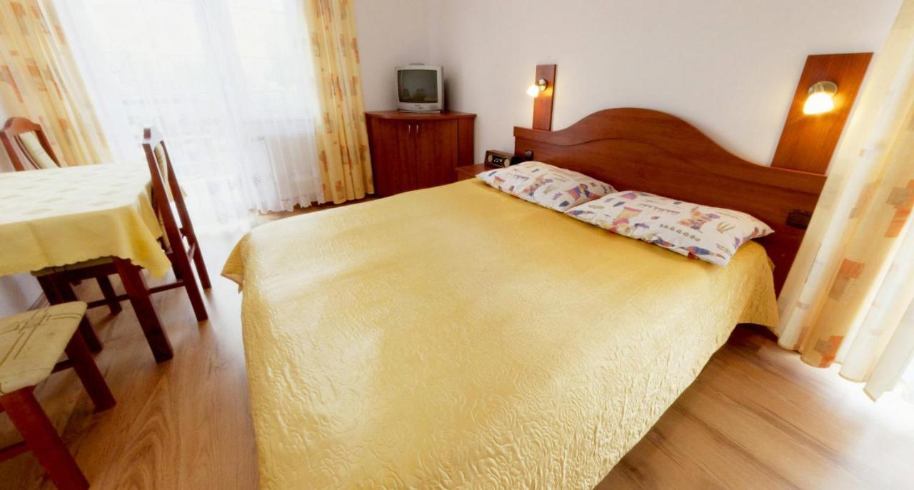 Osrodek Madamaku Hotel Sianozety Buitenkant foto